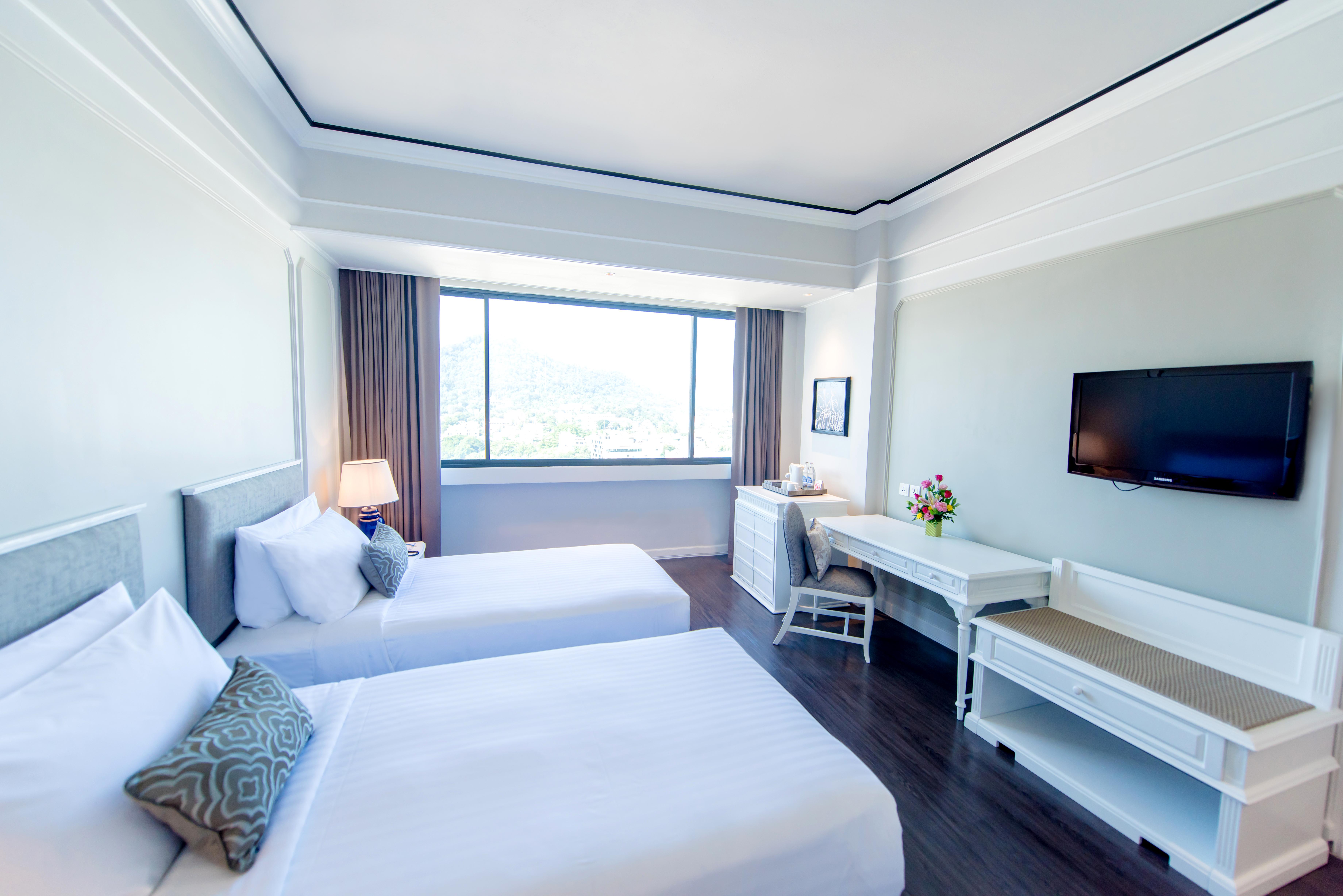Hotel Courtyard By Marriott Phuket Town Esterno foto