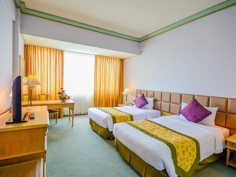 Hotel Courtyard By Marriott Phuket Town Esterno foto